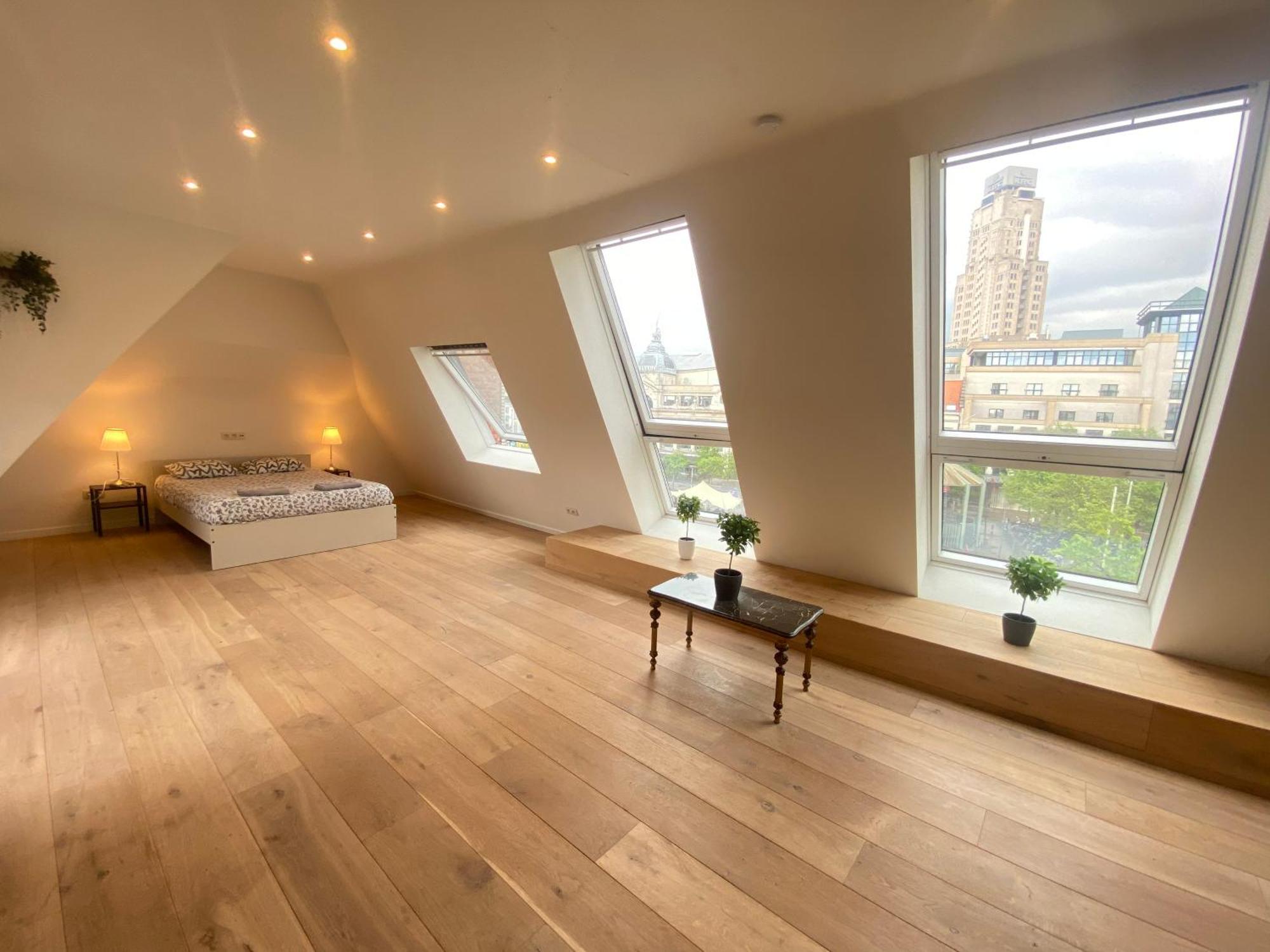 The Central Square Residence Anvers Exterior foto
